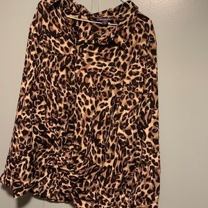 Brand new, only tried on. Doesn’t fit how I would like it to